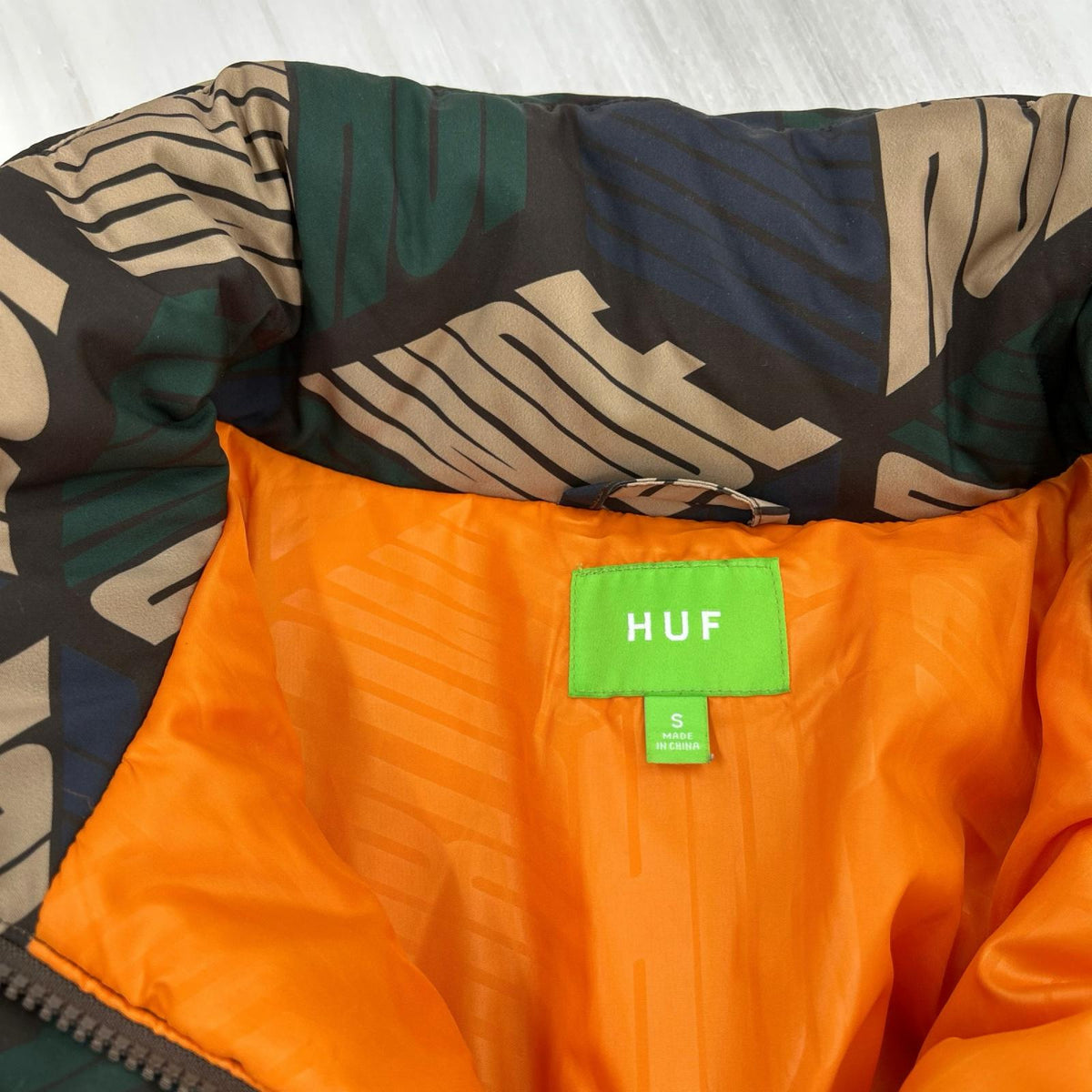 ダウンジャケット STANDARD PUFFER JACKET (S) S