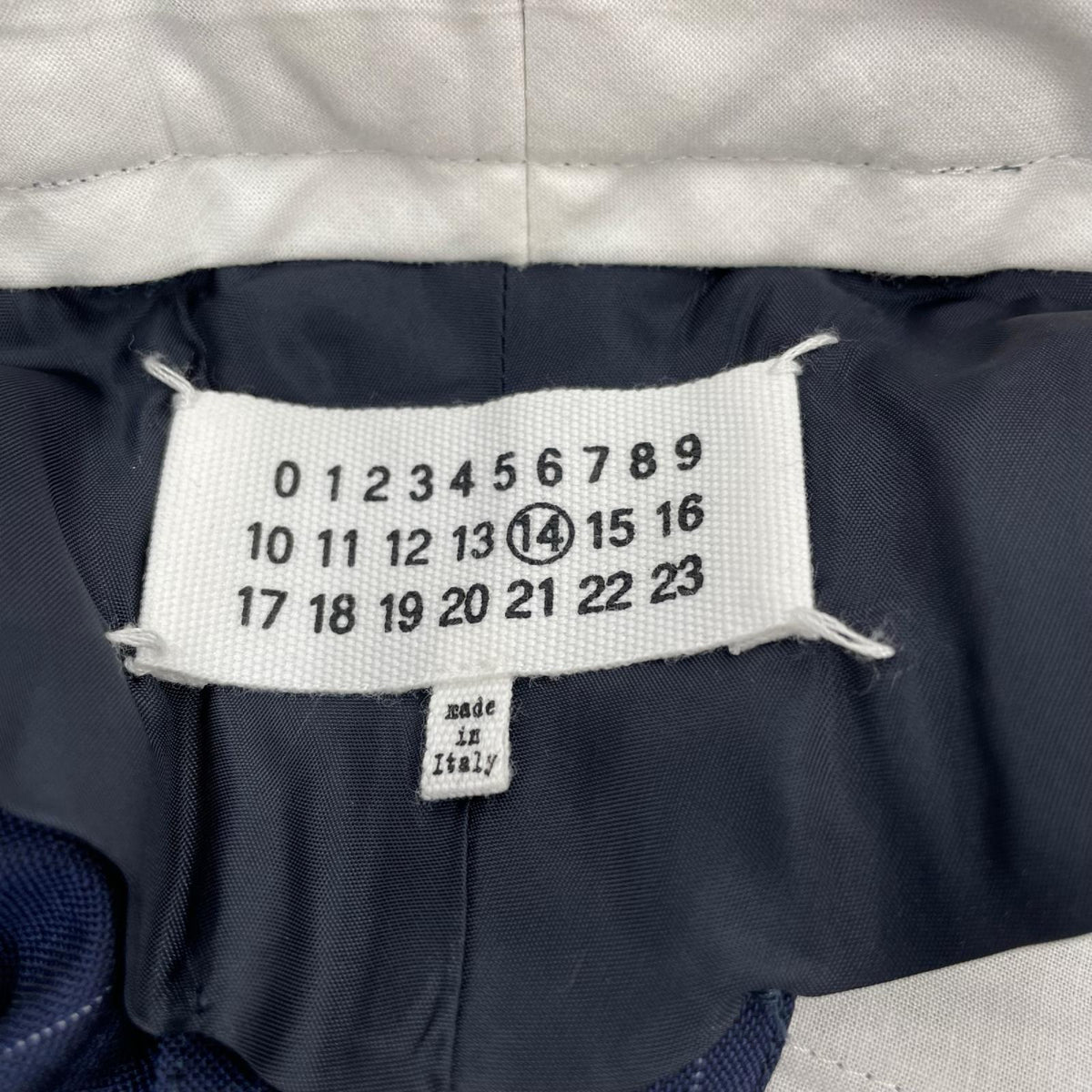 パンツ MAISON MARGIELA 19AW ストライプスラックス 50 紺 50 ネイビー