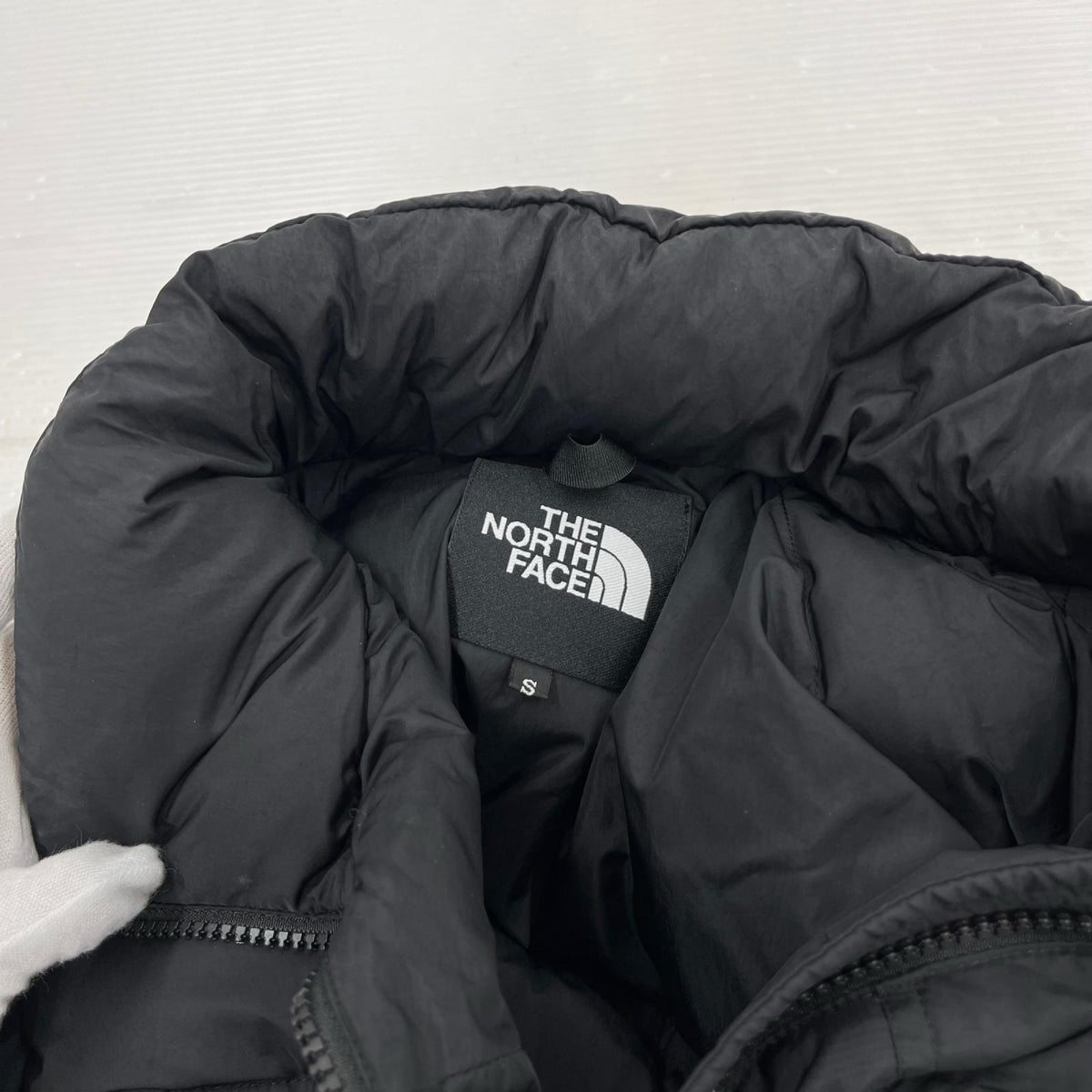 ダウンジャケット NUPTSE JACKET S ブラック