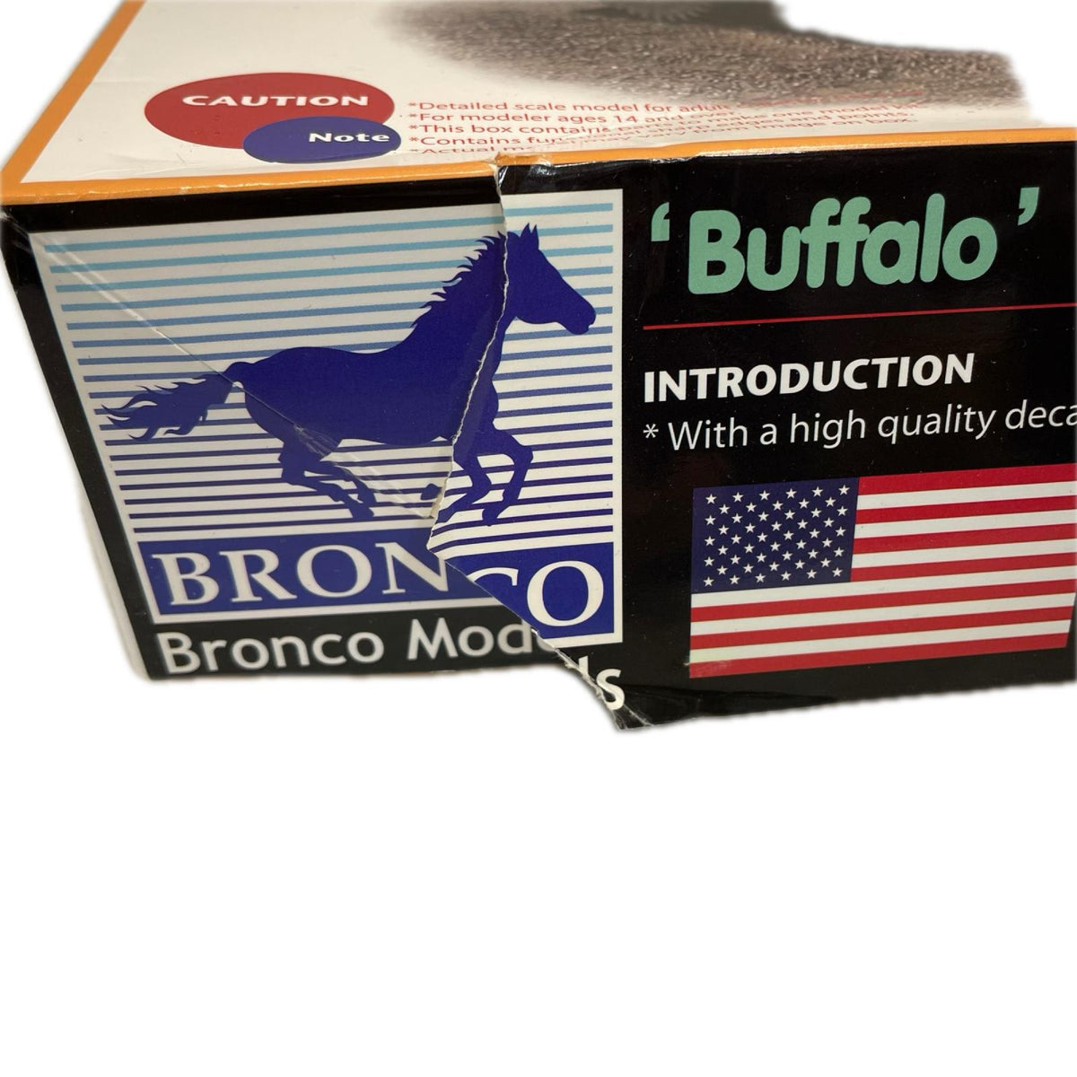 1/35 アメリカ軍 MPCV 地雷除去車両 スペースド&スラットアーマー BRONCO ミリタリープラモ