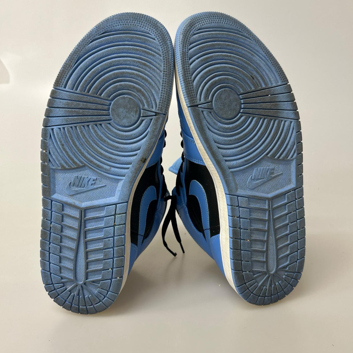 スニーカー Air Jordan 1 Mid "University Blue" 28.5cm (US10 1/2 UK10 EU47)
