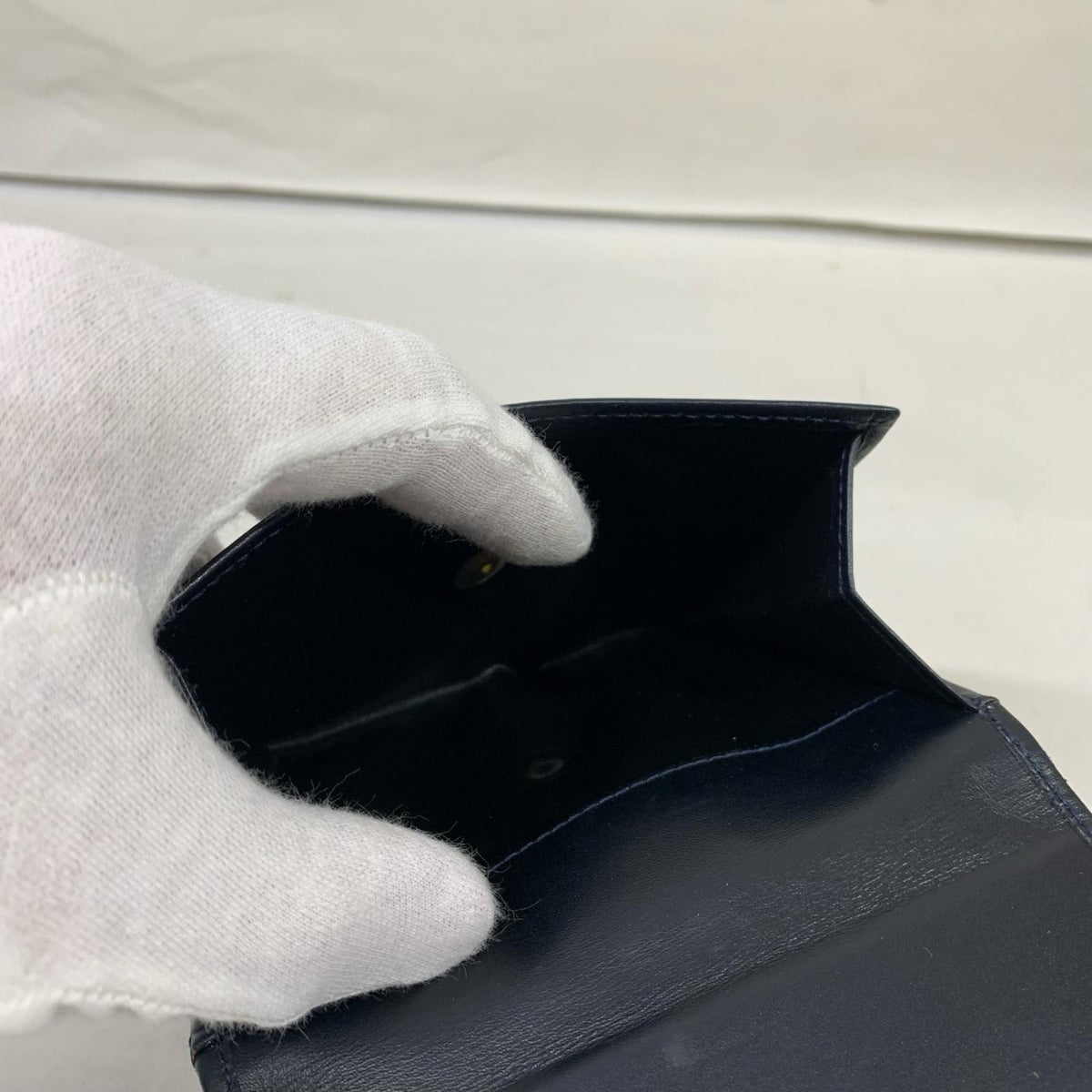 二つ折り財布 レザー ネイビー