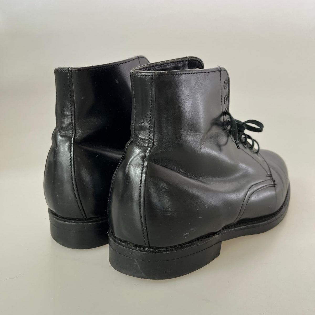 ブーツ Thorogood WEINBRENNER レースアップ ブラック
