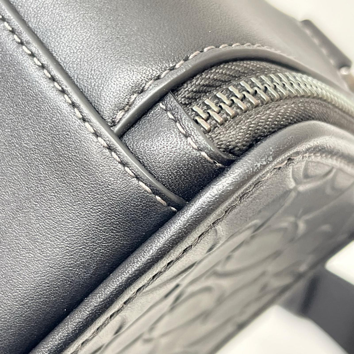 COACH/CY888/C2557/クロスボディ/ワイアット/ブラック CY888