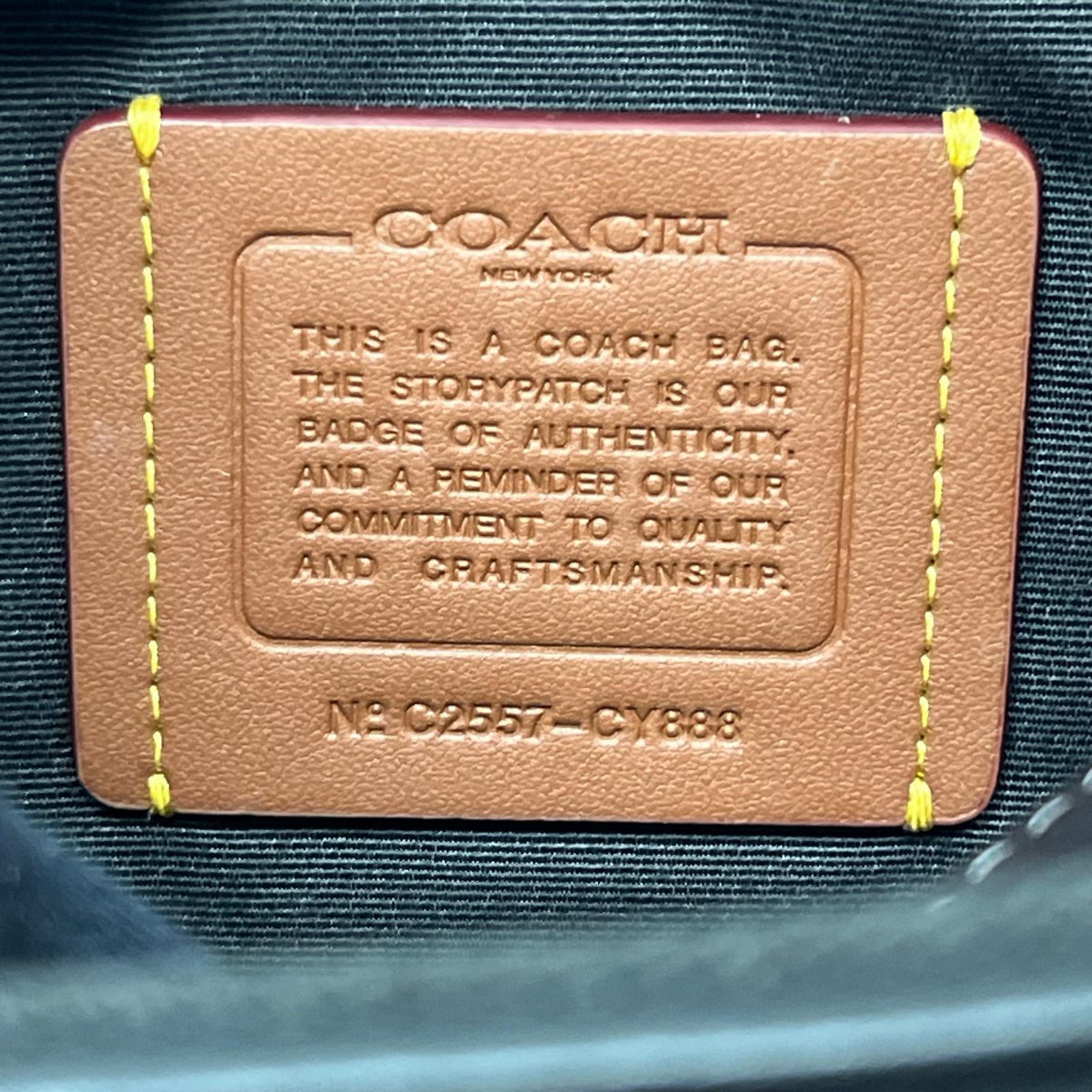 COACH/CY888/C2557/クロスボディ/ワイアット/ブラック CY888