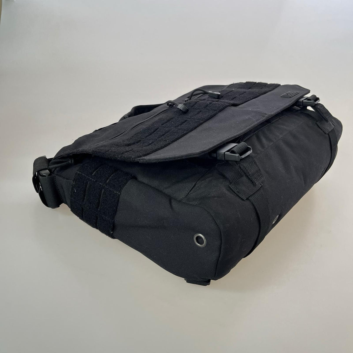 ショルダーバッグ 5.11 Tactical メッセンジャーバッグ ブラック