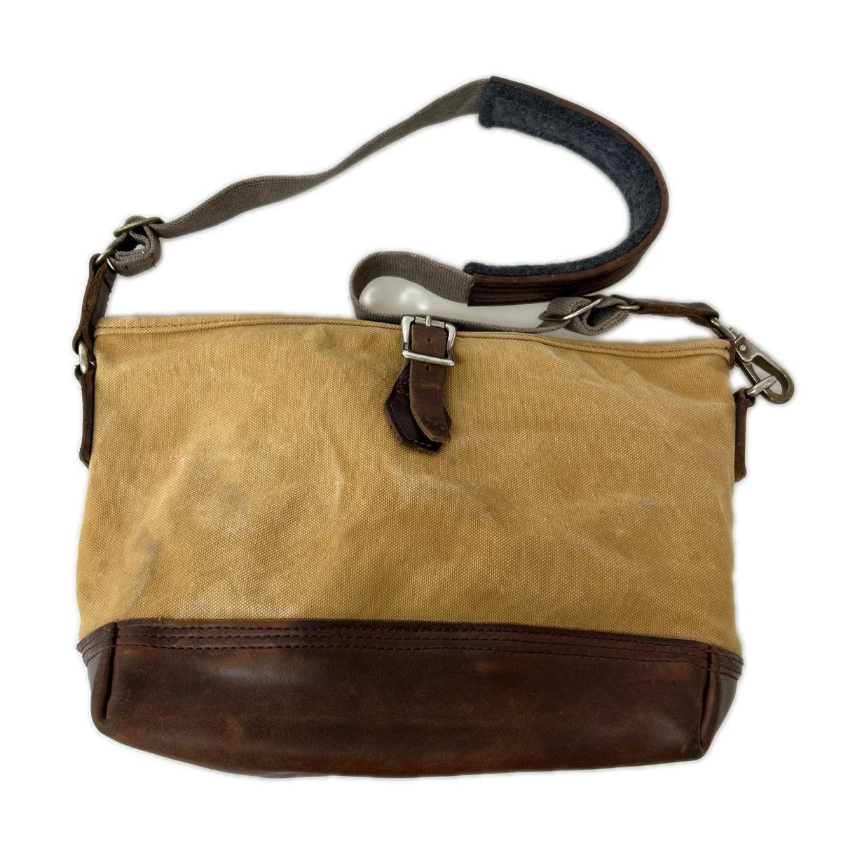 ショルダーバッグ AGING CANVAS CARRYALL SHOULDER S KHK ブラウン