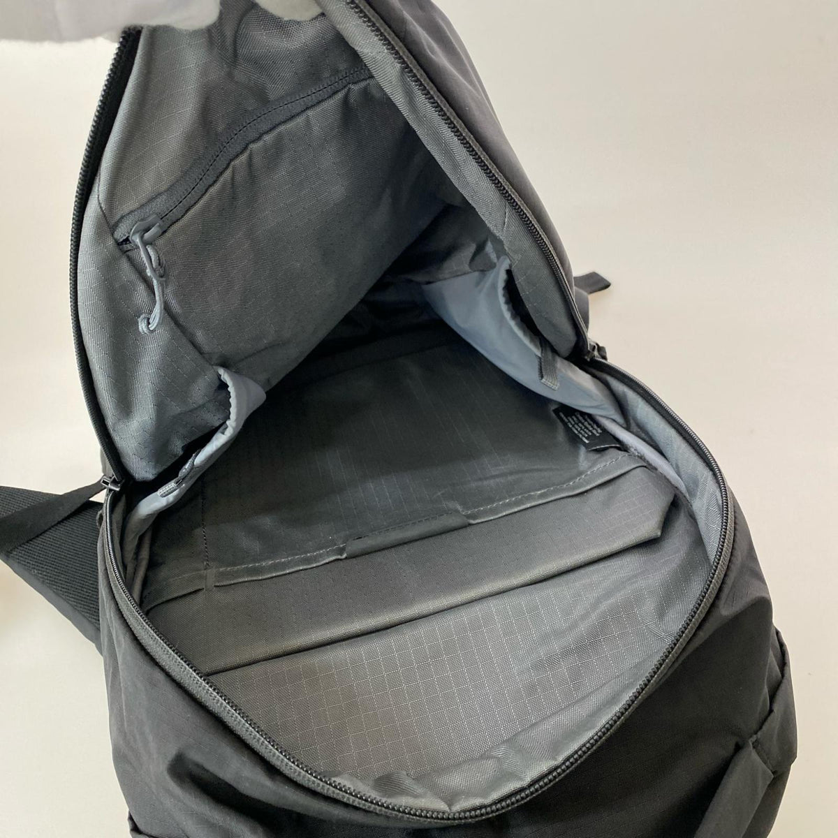 ショルダーバッグ ABLE CARRY ブラック ブラック