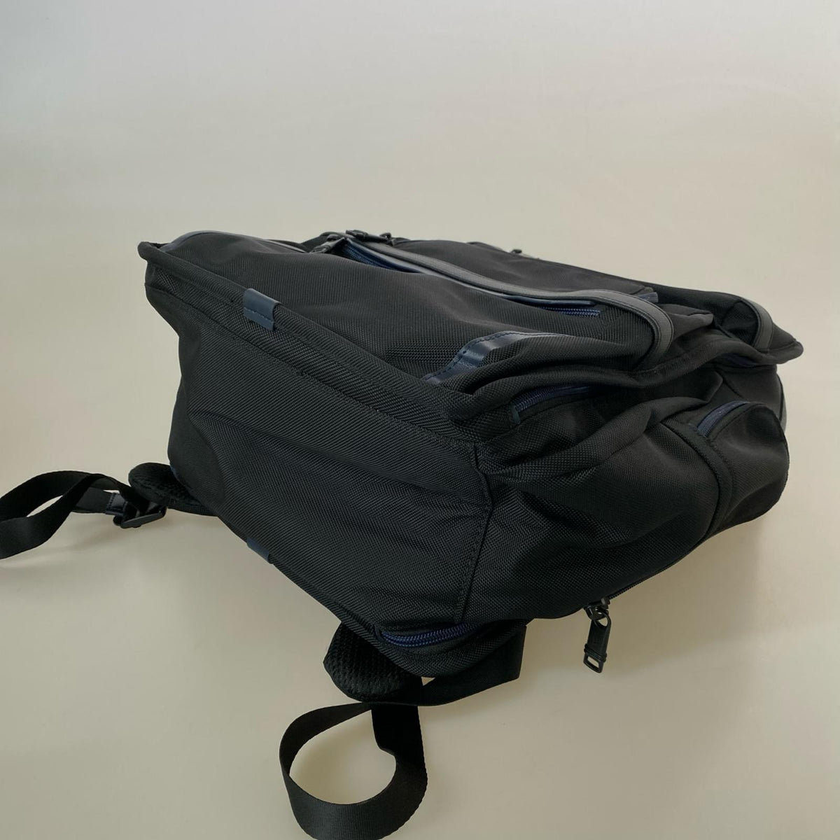 リュック・デイパック TUMI ALPHA3 バックパック ブラック×ネイビー ブラック