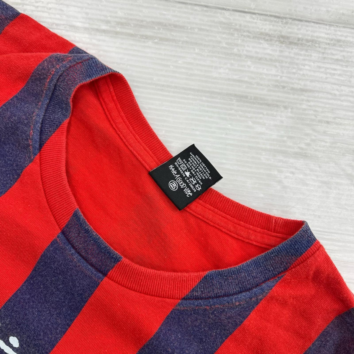 半袖Tシャツ WORLD TOUR TEE ストライプ 赤紺 (L) L