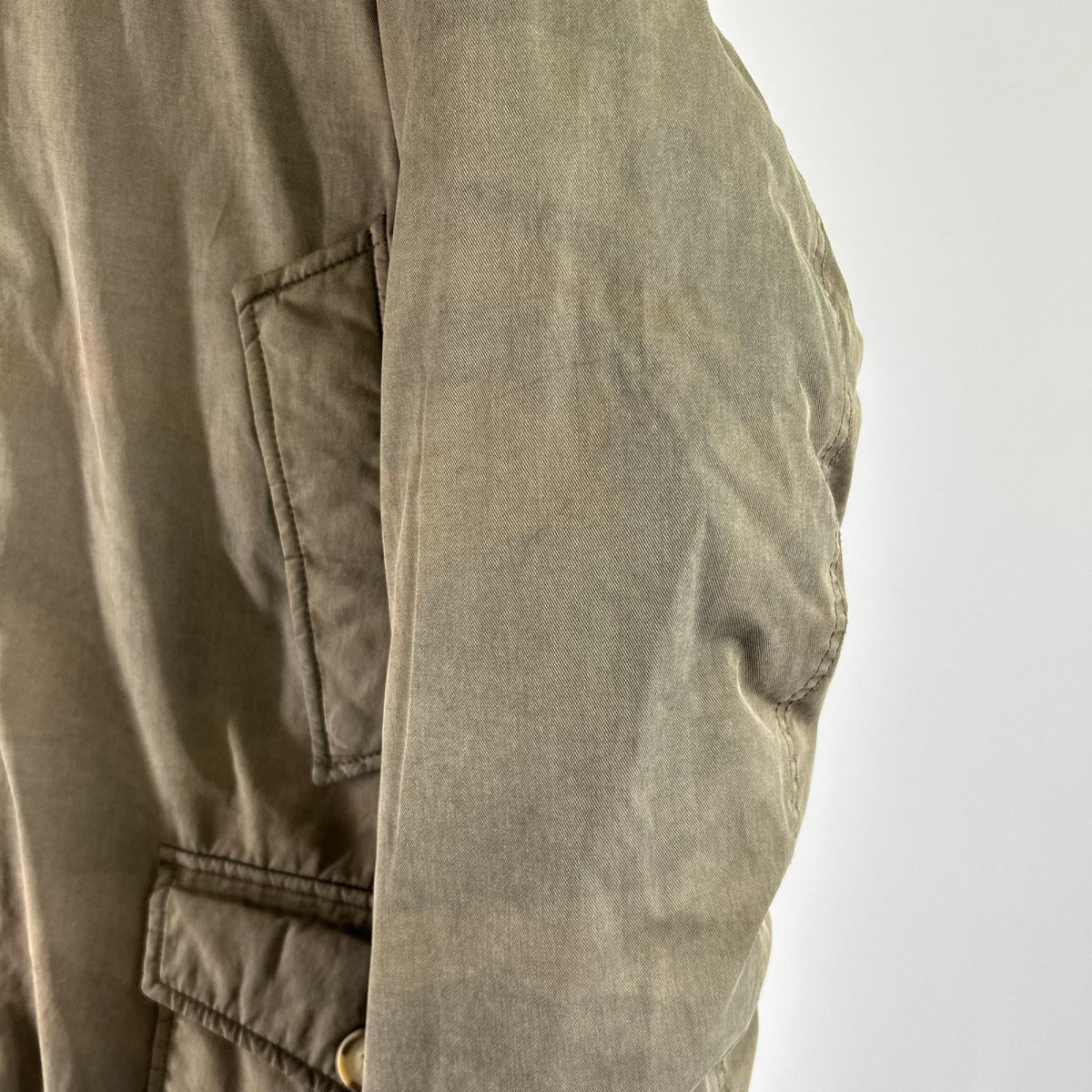 ダウンジャケット ARCTIC PARKA カモフラ カーキ (XS) カーキ