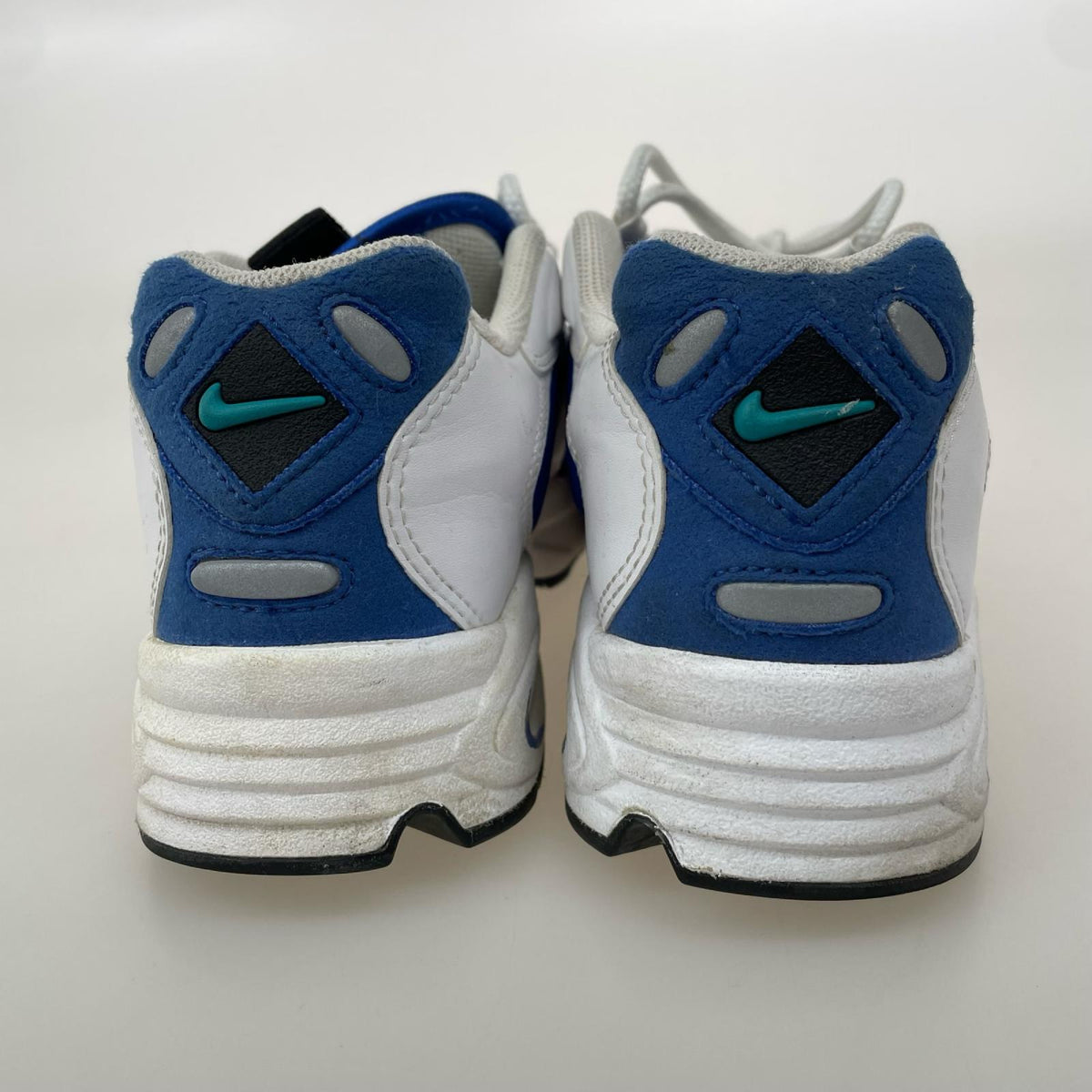 スニーカー CD2053 106/air max triax 96/白青/27cm 27cm (US9 UK8 1/2 EU44)