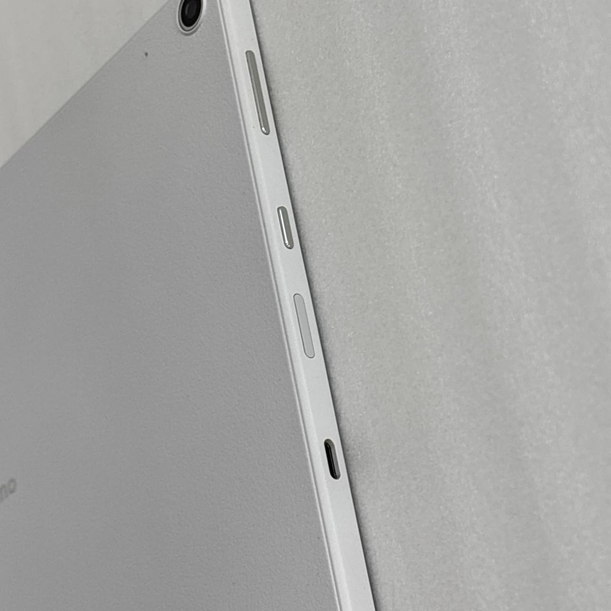 d-51c docomo SHARP その他タブレット