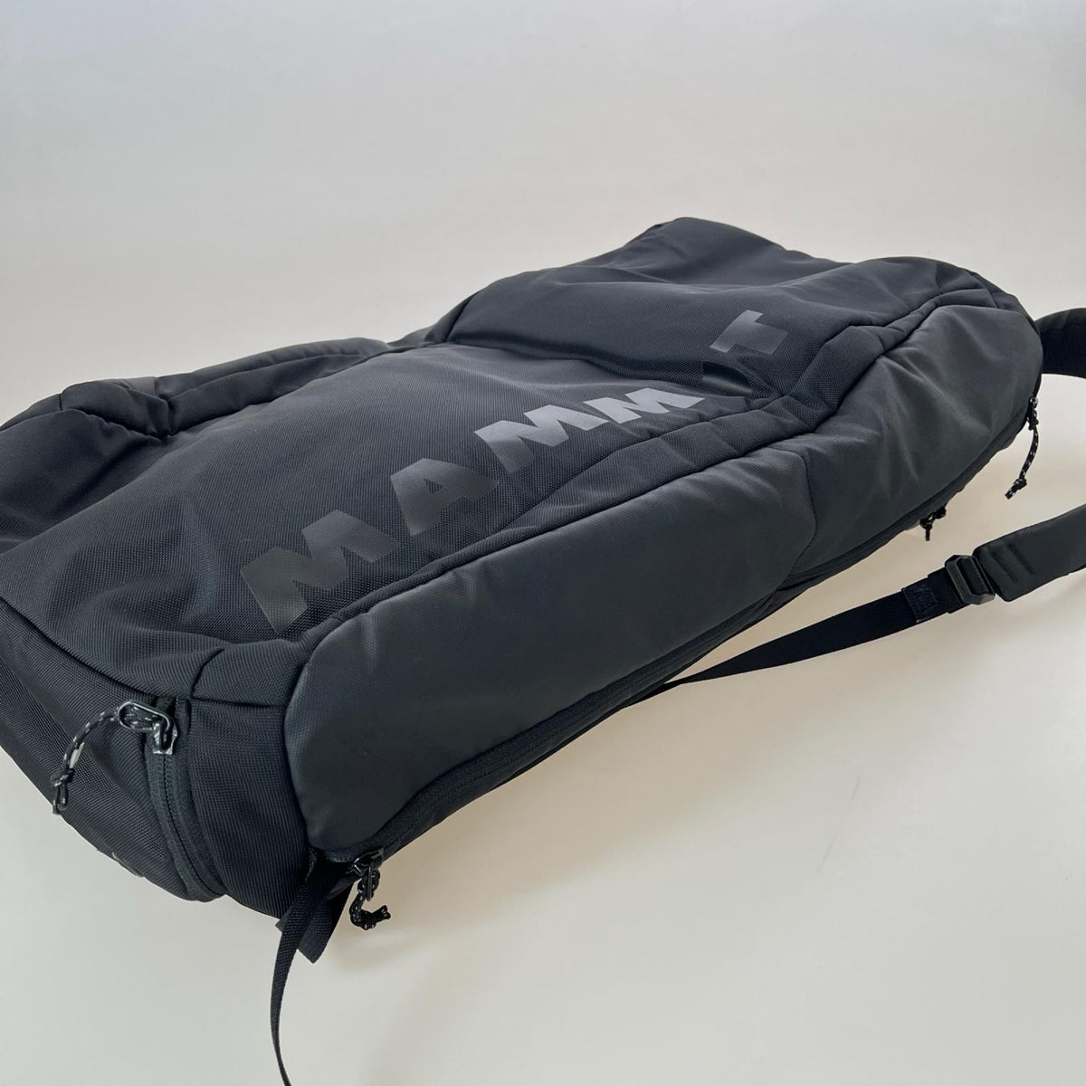 リュック・デイパック SEON CARGO BLK ブラック