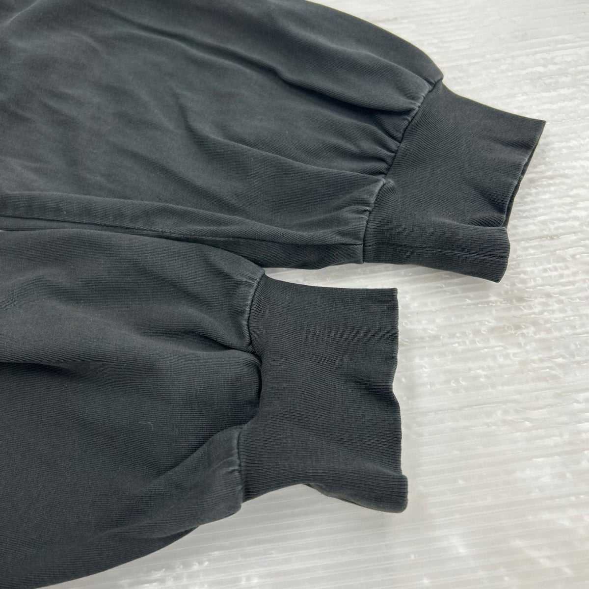 長袖Tシャツ the pause フリー グレー