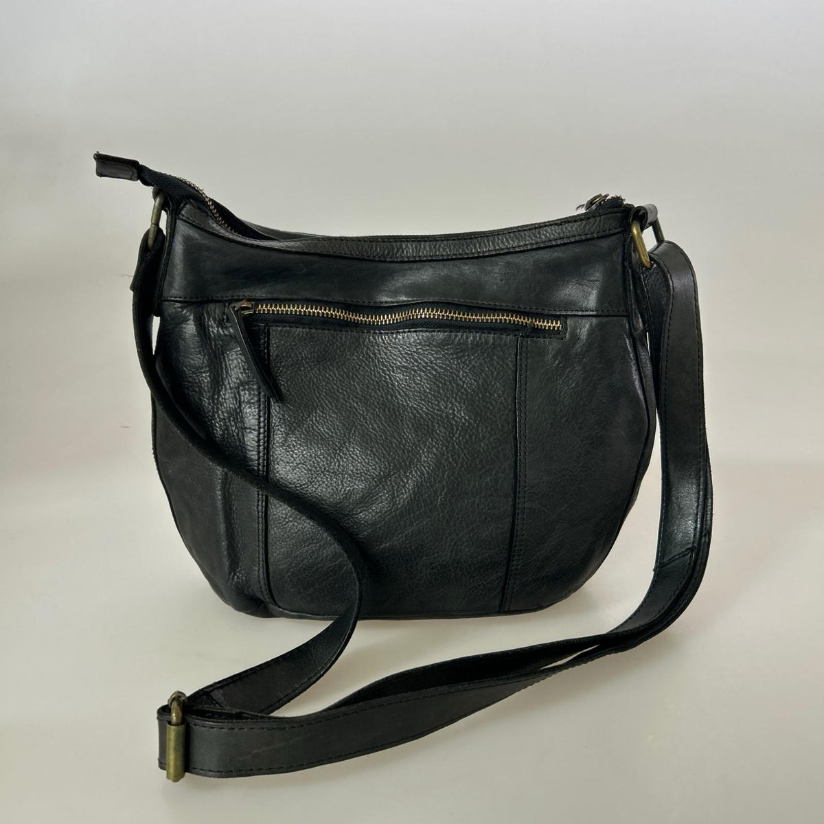 ショルダーバッグ BIBA 編み込みレザートートバッグ 黒 ブラック