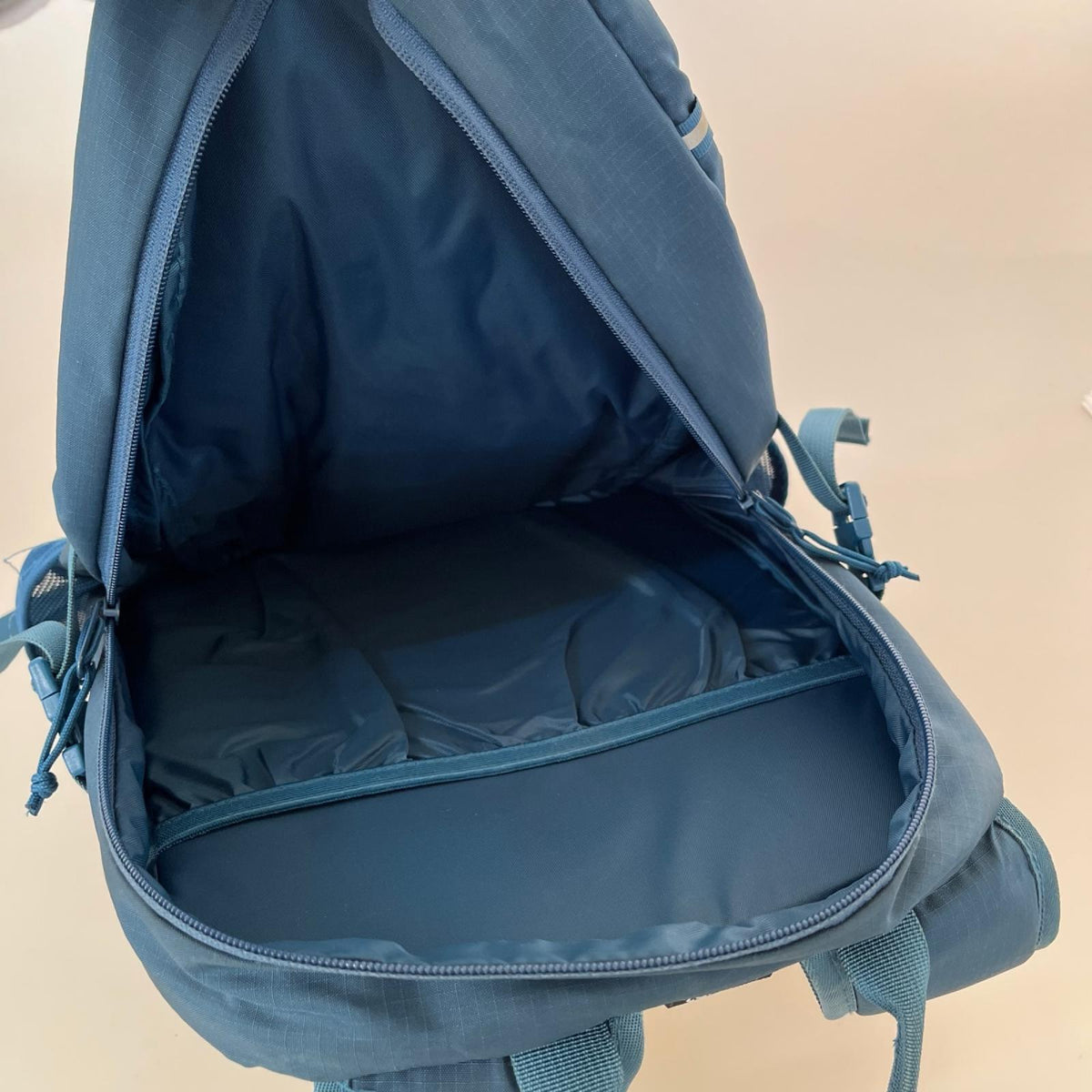 リュック・デイパック 17SS Backpack CORDURA ネイビー