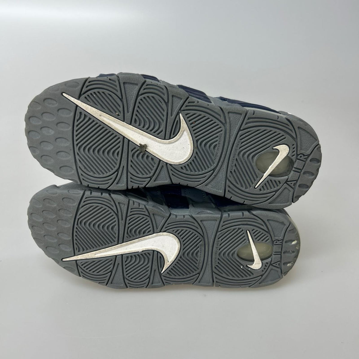 スニーカー AIR MORE UPTEMPO GS (24.5cm) 青 24.5cm (US6 1/2 UK6 EU39) ブルー
