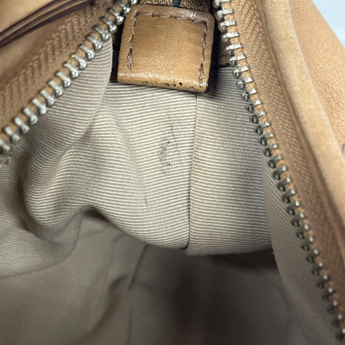 COACH レザーショルダーバッグ 8A01