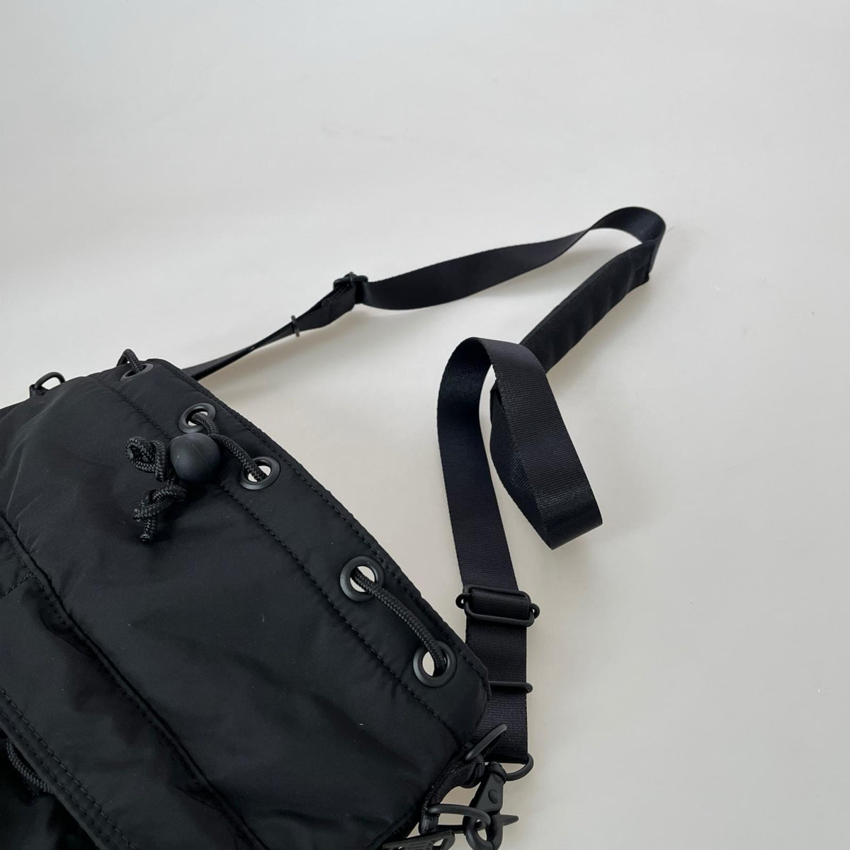 ショルダーバッグ SENSES TOOLBAG 黒 ブラック