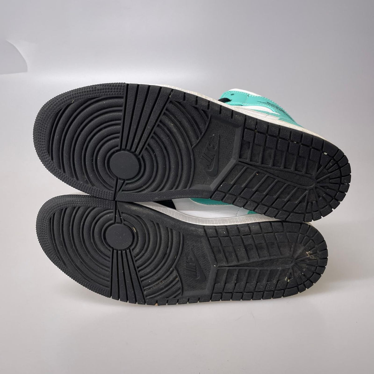スニーカー Air Jordan 1 Mid Tropical Twist 27.0cm 27cm (US9 UK8 1/2 EU44)
