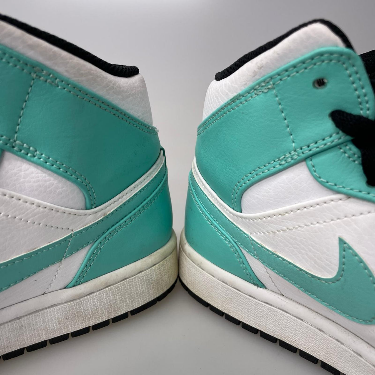 スニーカー Air Jordan 1 Mid Tropical Twist 27.0cm 27cm (US9 UK8 1/2 EU44)