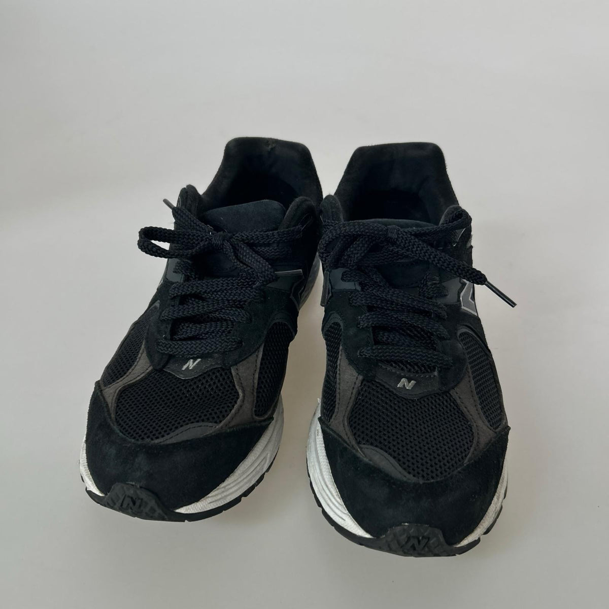 スニーカー M2002RBK BLK (28.5) 28.5cm (US10 1/2 UK10 EU47) ブラック