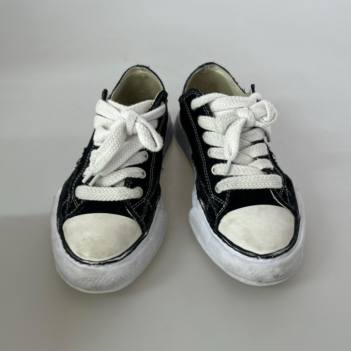 スニーカー PETERSON LOW CANVAS/43/A01FW702 43 ブラック