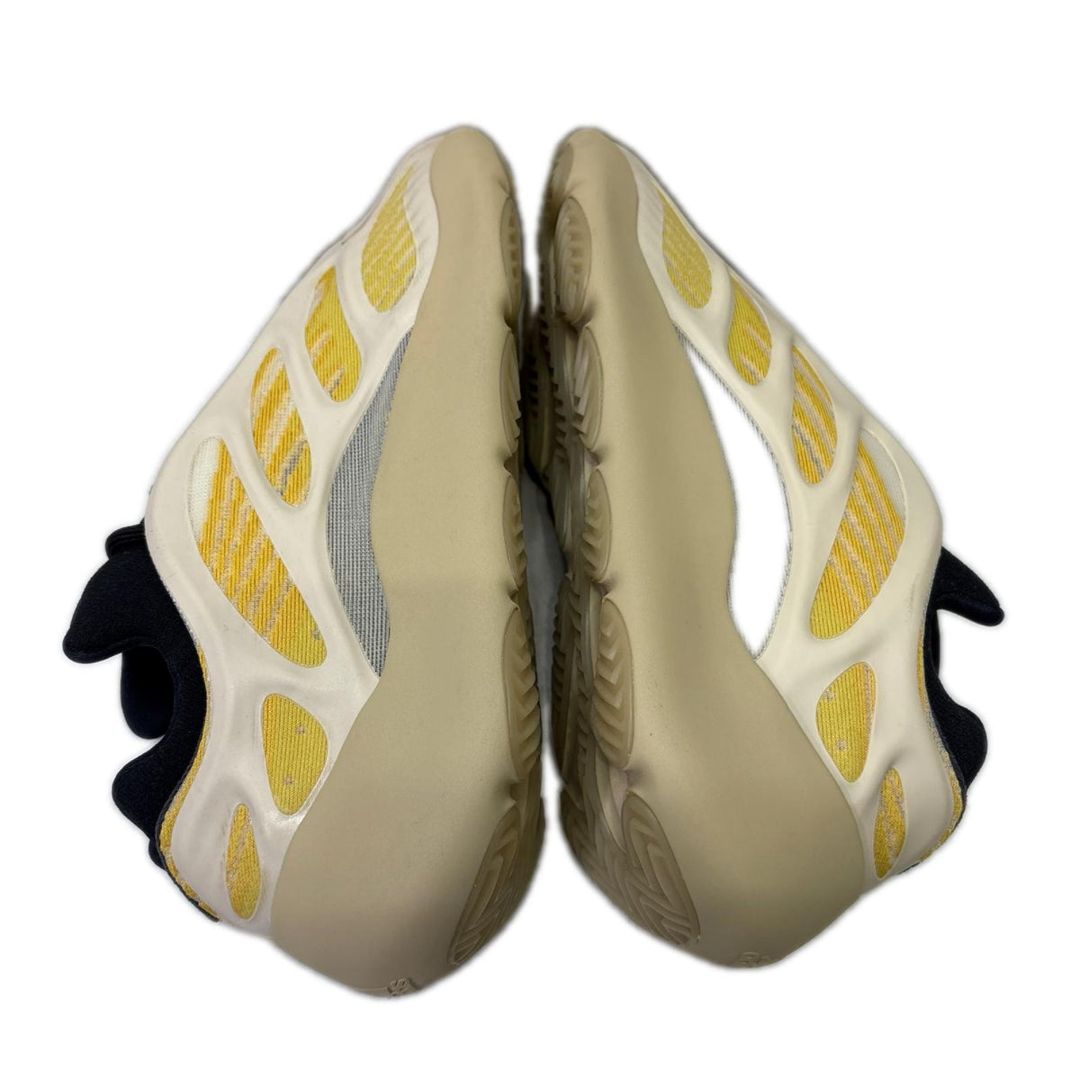 スニーカー YEEZY 700 V3 Safflower 27cm (US9 UK8 1/2 EU44)