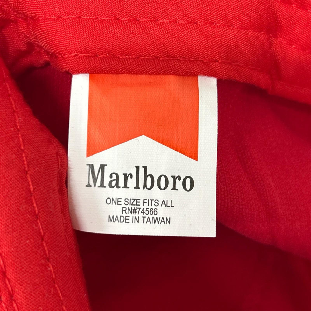 キャップ 90s 台湾製 Marlboro マルボロ コーデュロイキャップ レッド レッド