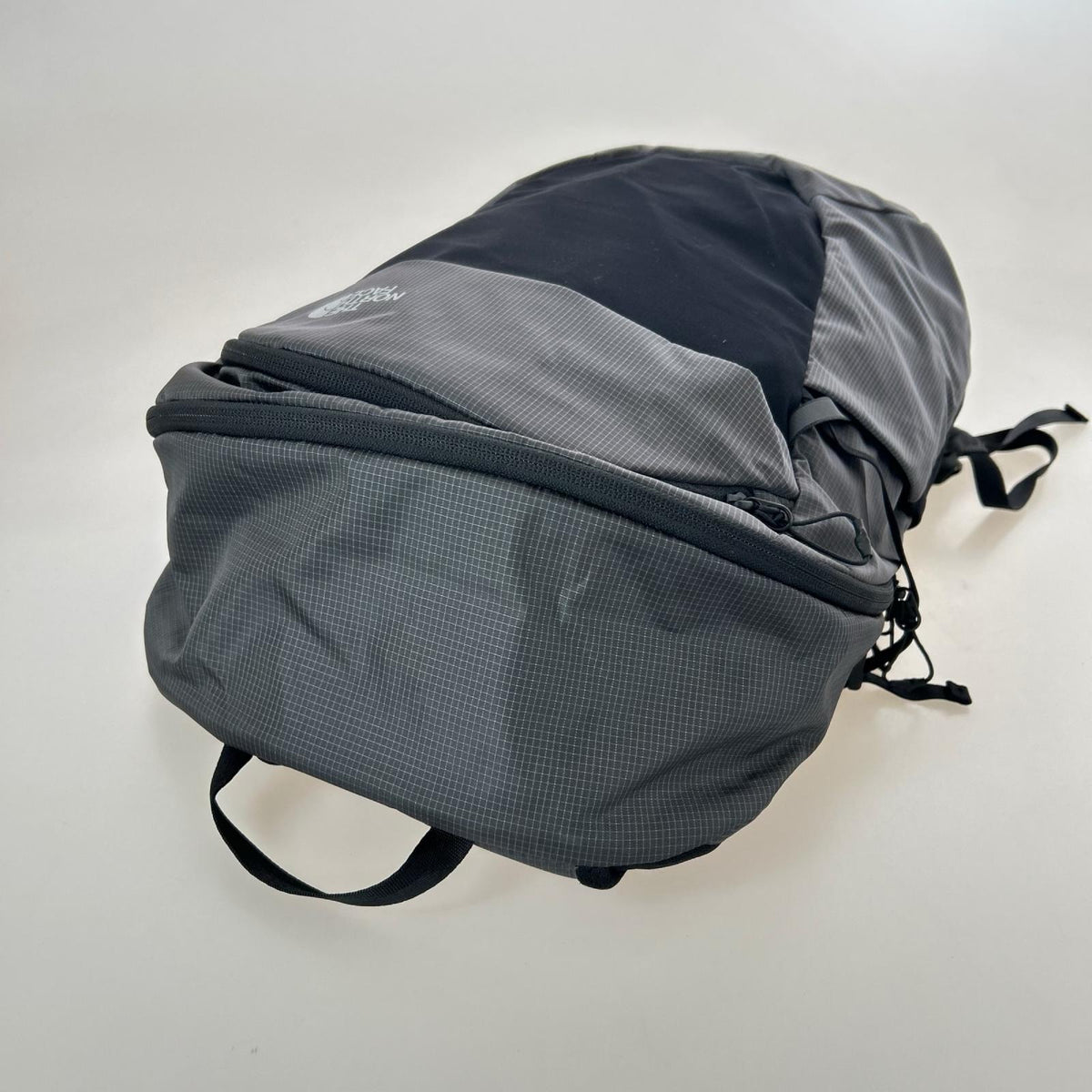 リュック・デイパック Hazy Day pack ヘイジーデイパック グレー