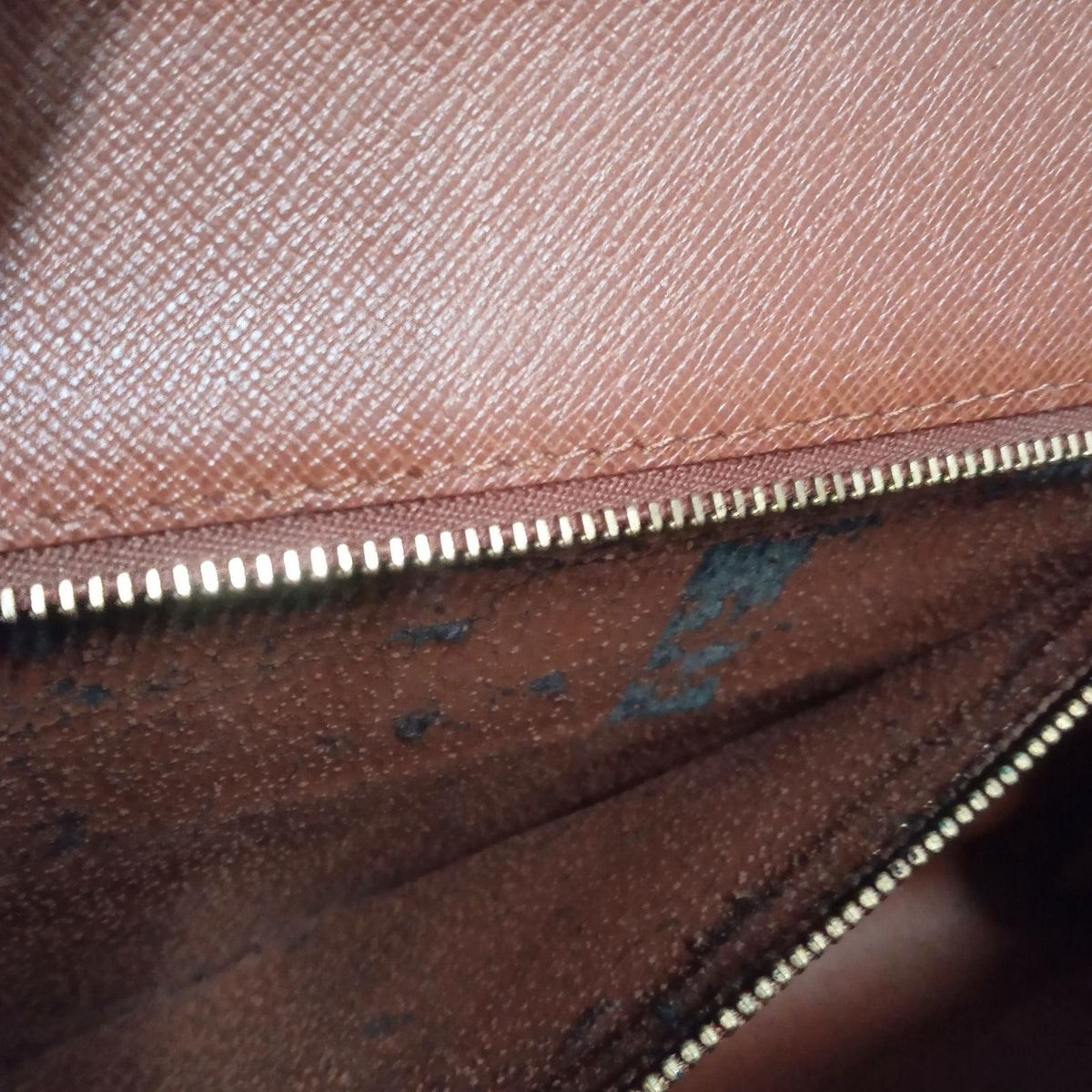 LV/ボルダー24/M51798