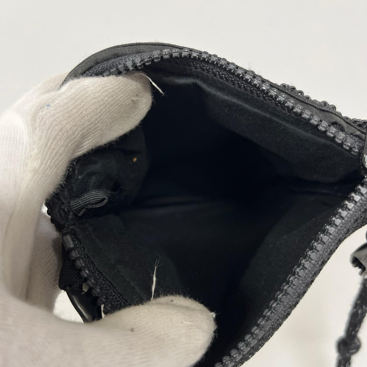 ショルダーバッグ 09AW EARMUFF MANIAC期 スタッズポーチ ブラック