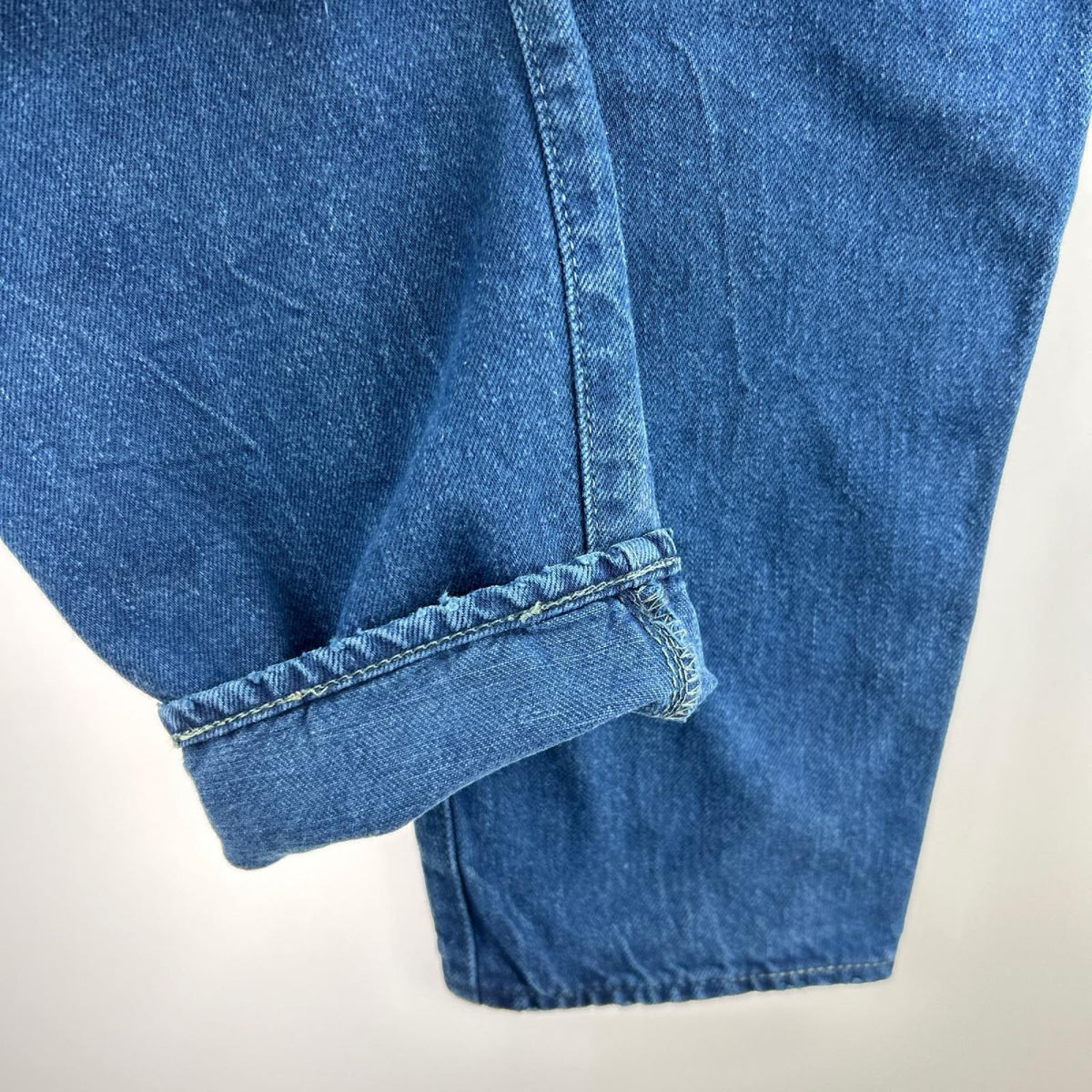 デニムパンツ ダメージ加工 後染めデニム