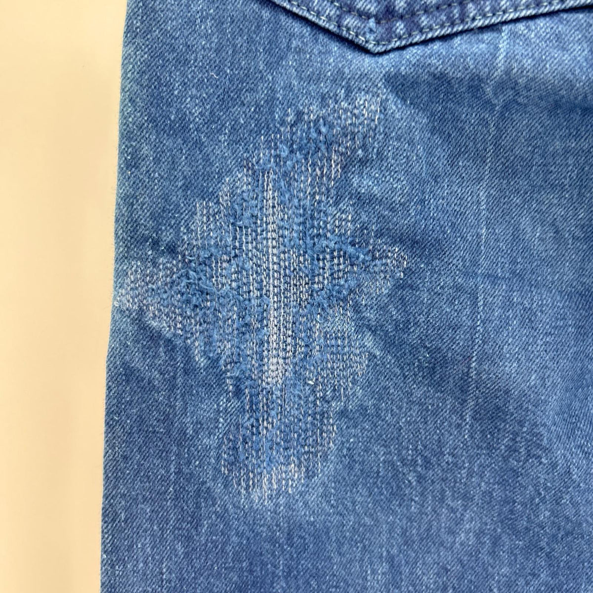 デニムパンツ ダメージ加工 後染めデニム