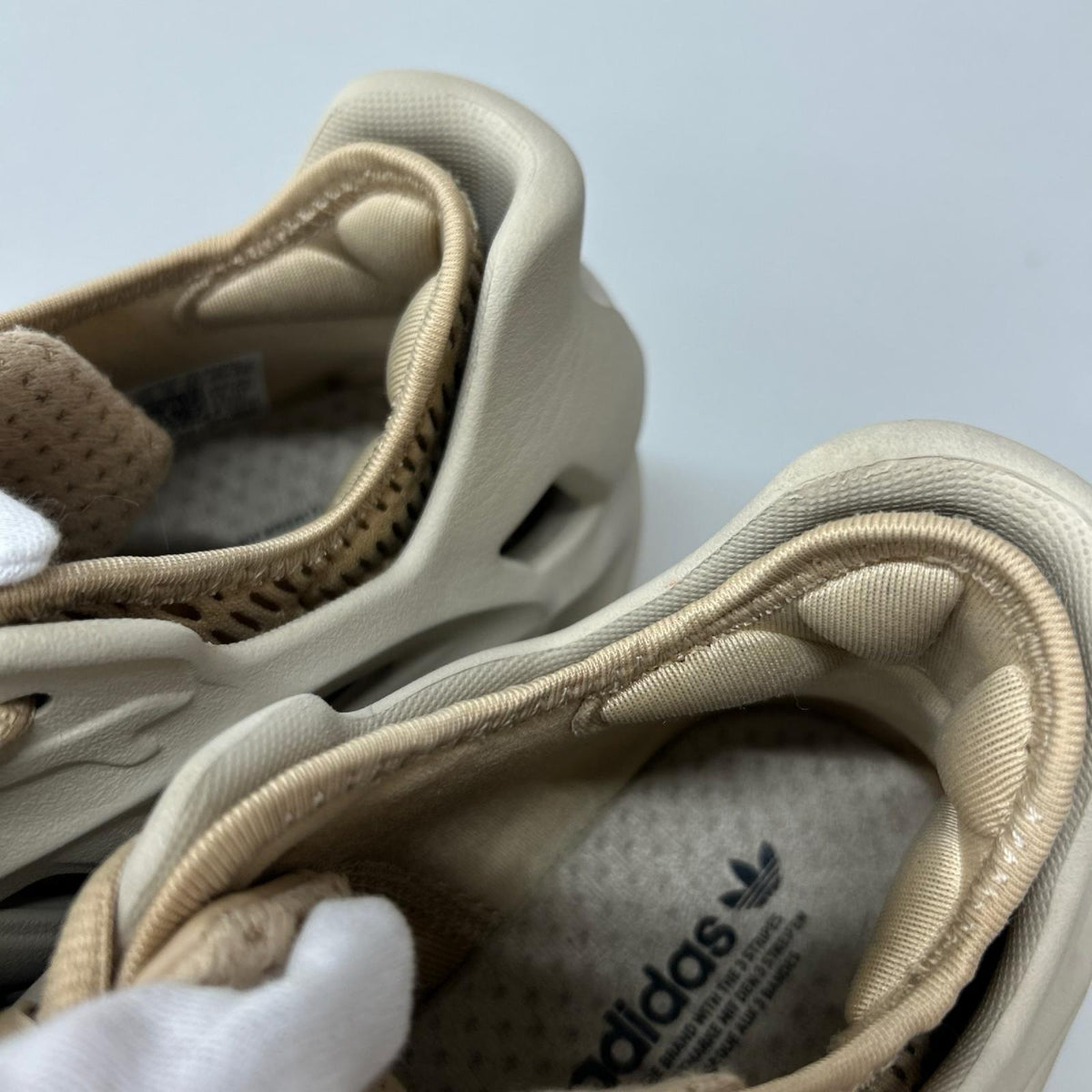 シューズ adiFOM Climacool J(25.0) 25cm (US7 UK6 1/2 EU40) ベージュ