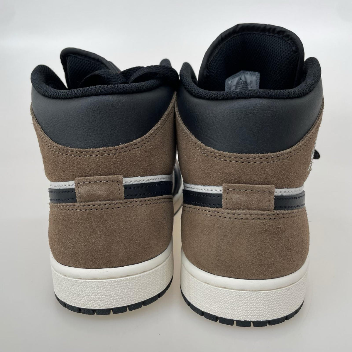 スニーカー Air Jordan 1 Mid Black/Palomino 28cm (US10 UK9 1/2 EU46)