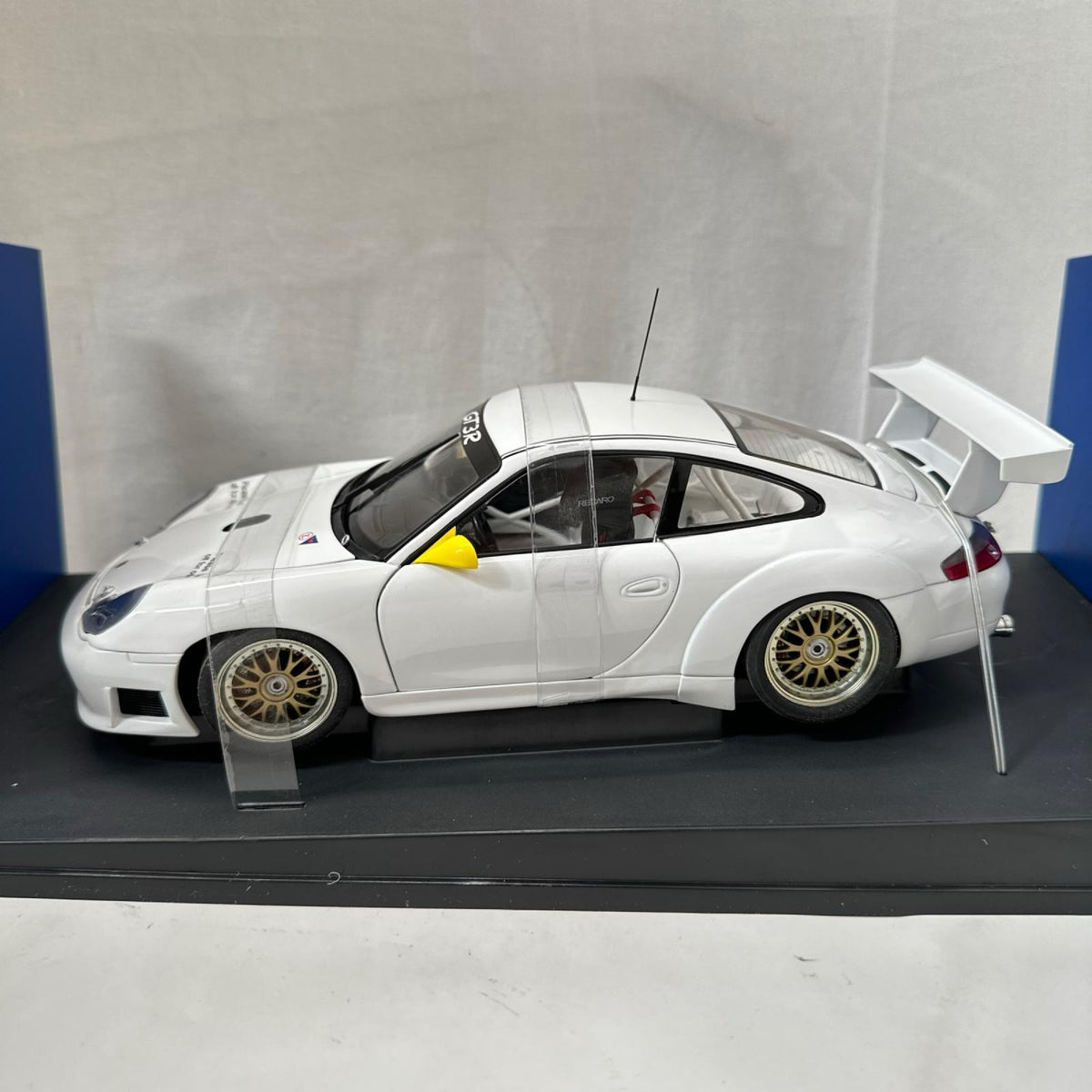 AUTOart ポルシェ 911 GT3R AUTOart スケールカー
