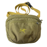 ボディバッグ MAKA 2 WAISTPACK OLIVE グリーン