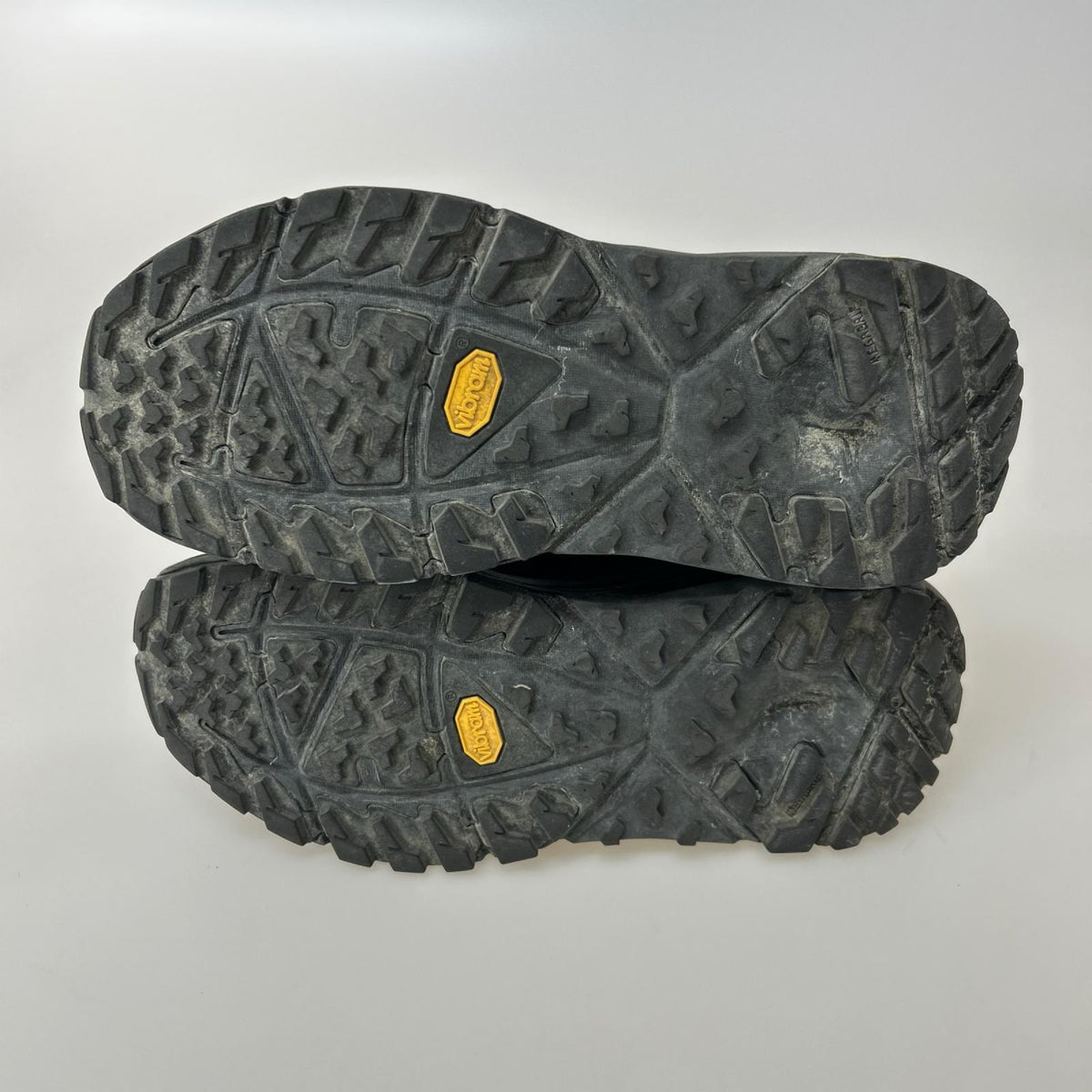 スニーカー KAHA LOW GTX GORE-TEX(27.5) 27.5cm (US9 1/2 UK9 EU45) ブラック