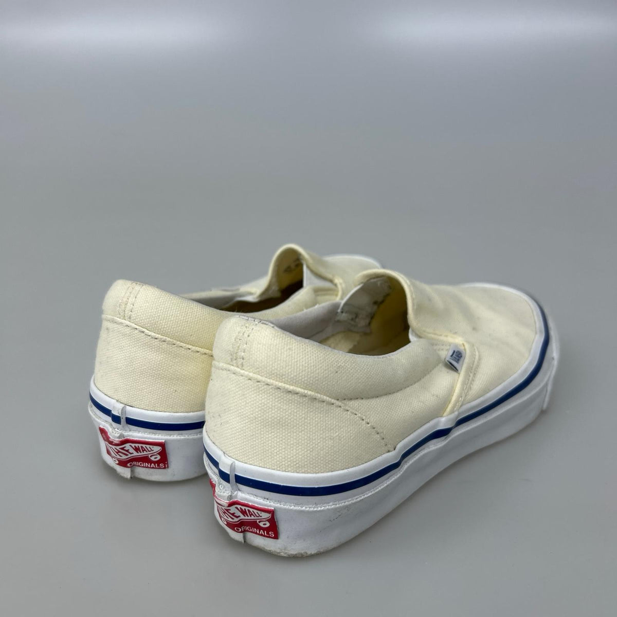 スニーカー SLIP-ON White 24cm (US6 UK5 1/2 EU38) ホワイト