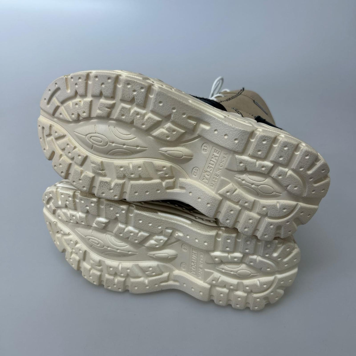 ブーツ 厚底ブーツ 23.5㎝ 23.5cm (US5 1/2 UK5 EU37) ベージュ