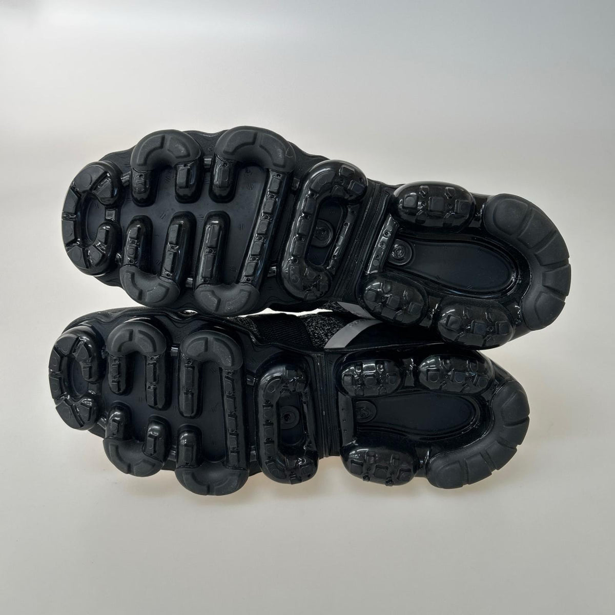 スニーカー AIR VAPORMAX FK UTILITY FLYKNIT 25.5cm (US7 1/2 UK7 EU41) ブラック