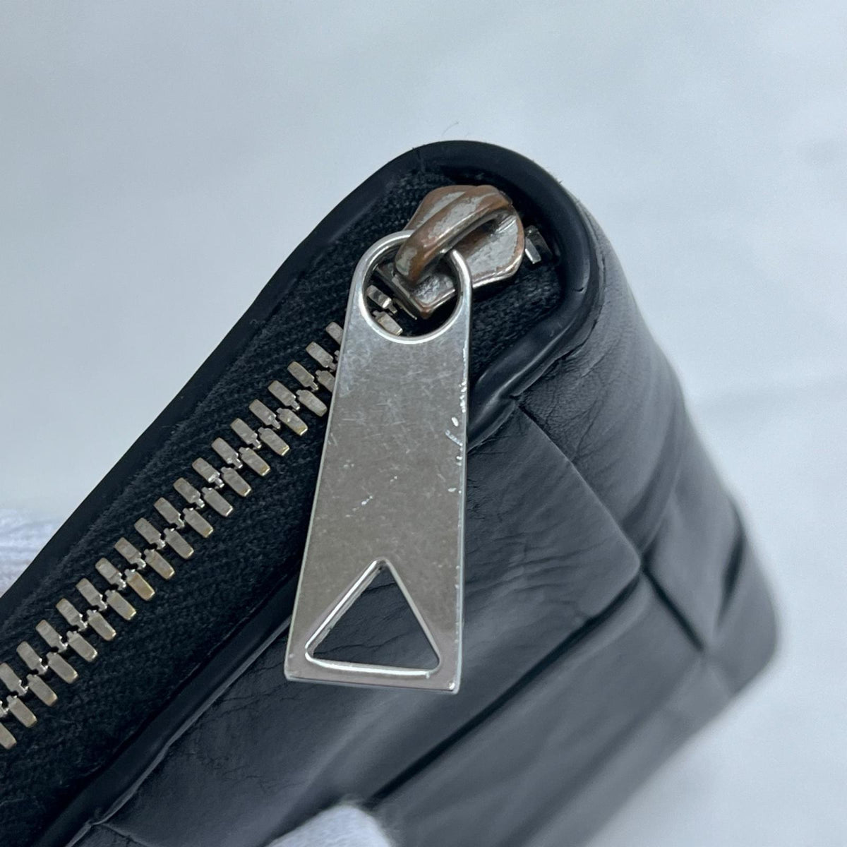 イントレチャート/カセット/ラウンドジップ/二つ折財布