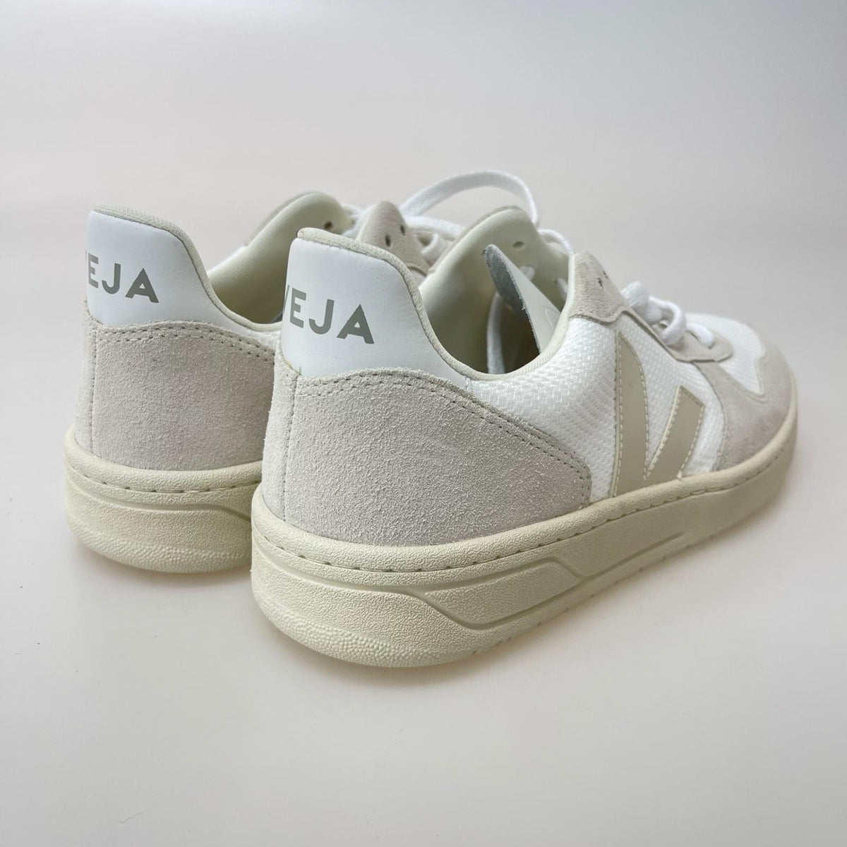スニーカー VEJA V-10 B-MESH 28cm (US10 UK9 1/2 EU46)
