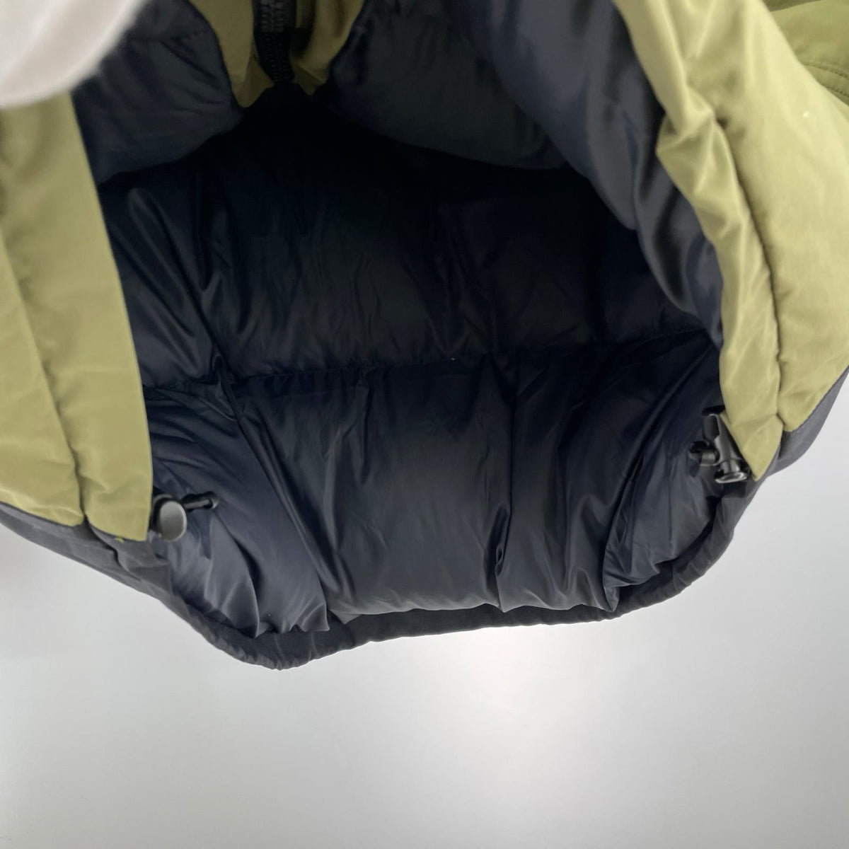 ダウンジャケット MOUNTAIN DOWN JACKET L カーキ