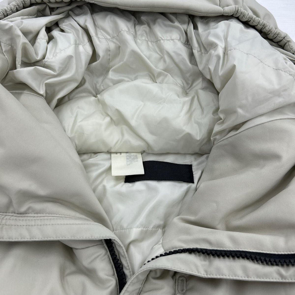 ダウンジャケット N.H.TPES LIMITED HOODIE BLOUSON 38