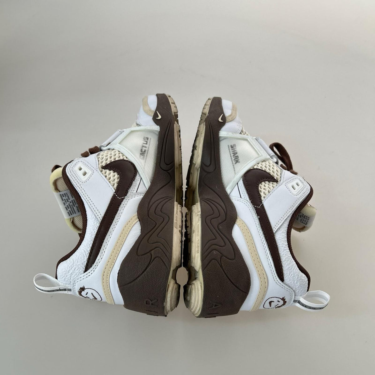 スニーカー TRAVIS SCOTT ZOOM FIELD JAXX 28cm (US10 UK9 1/2 EU46)