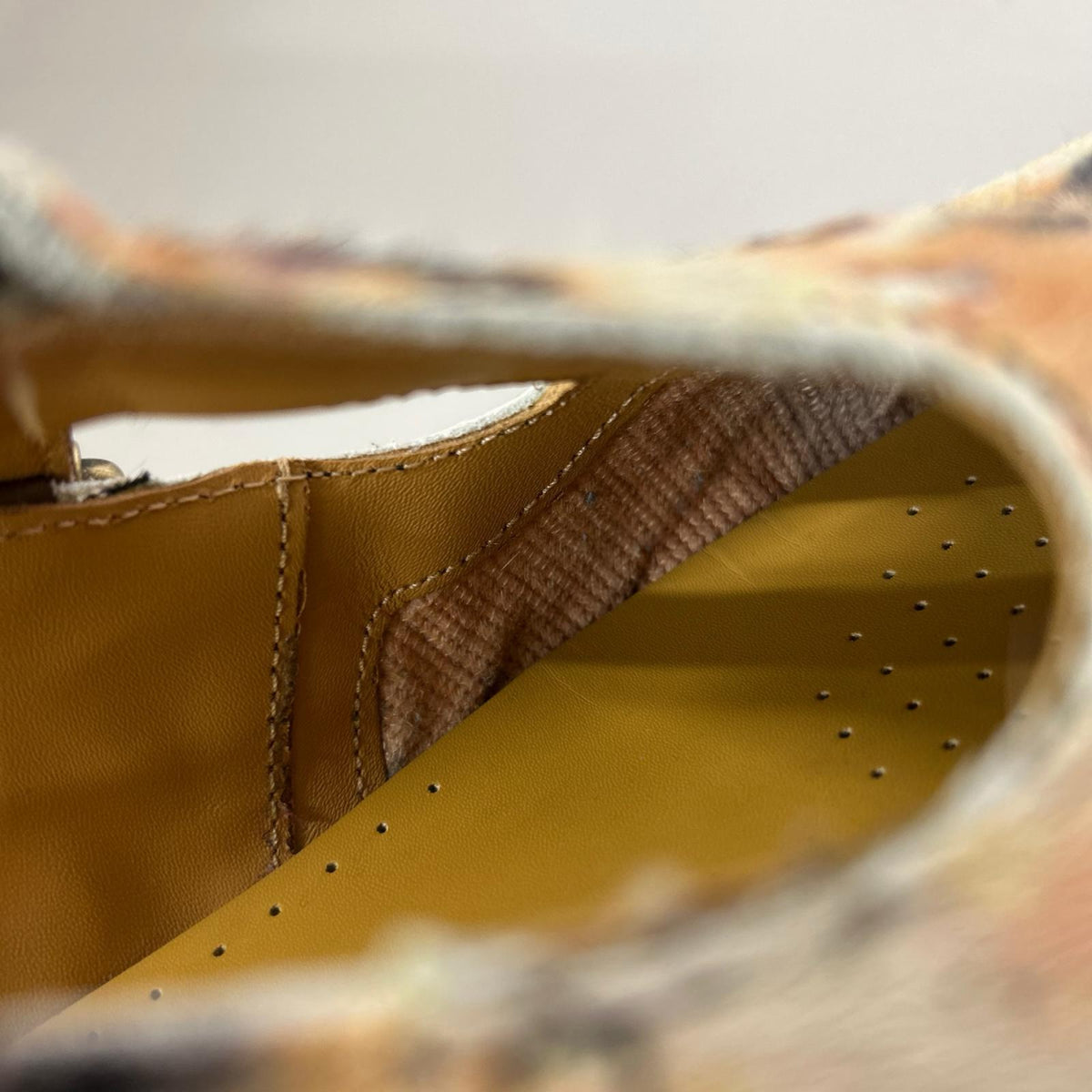シューズ T-BAR Shoe ヘアオンレザー ハラコ UK7 マルチカラー