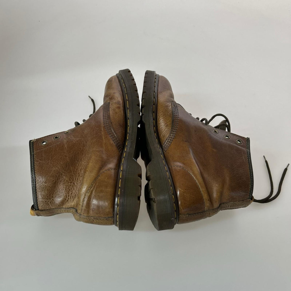 ブーツ Dr.Martens 英国製 6ホールブーツ 茶 ブラウン